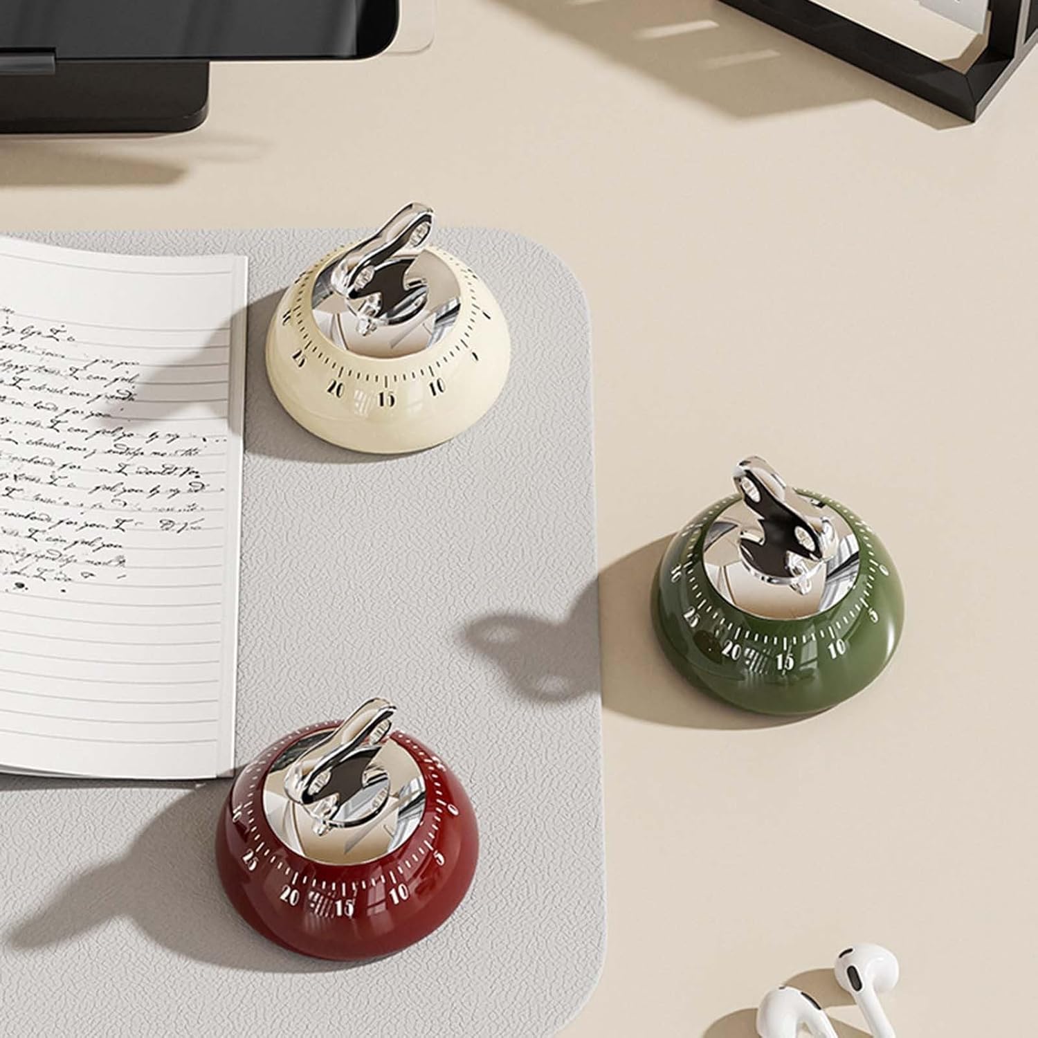 Magnetic Digital Kitchen Timer Countdown Up to 60 Minutes for Cooking Office Tasks and Studying White